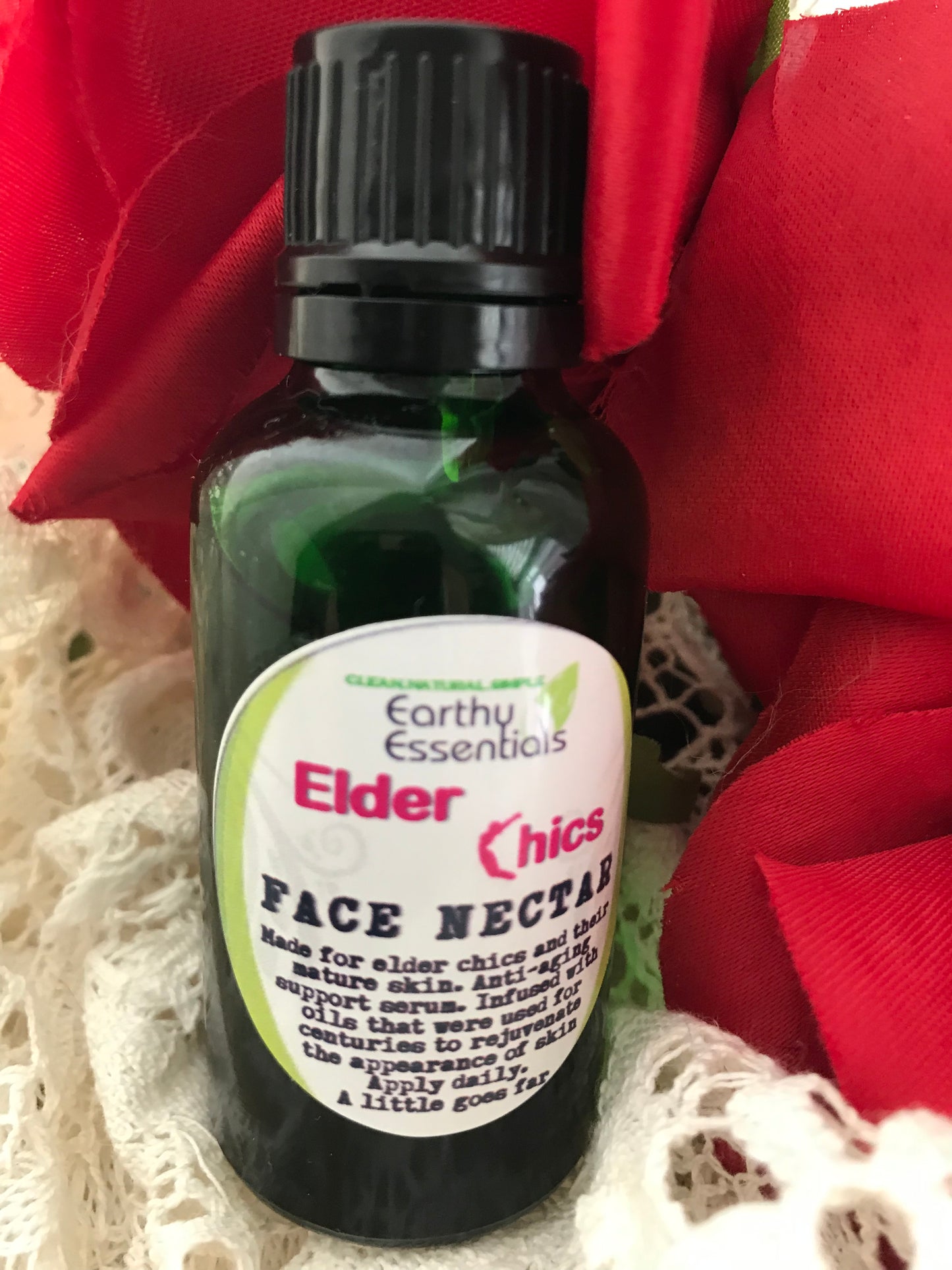 Elder Chics Face Nectar